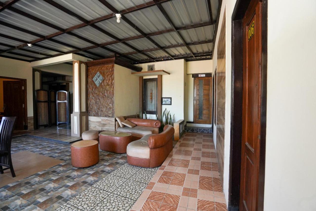 Oyo 1087 Homestay Potato House Bromo Luaran gambar